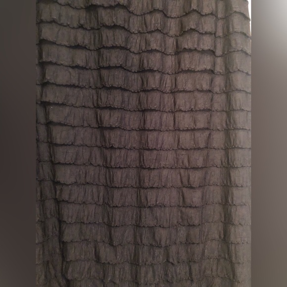 NEW Lavish Black Ruffled Skirt L Made in the U.S.A. - Picture 4 of 8